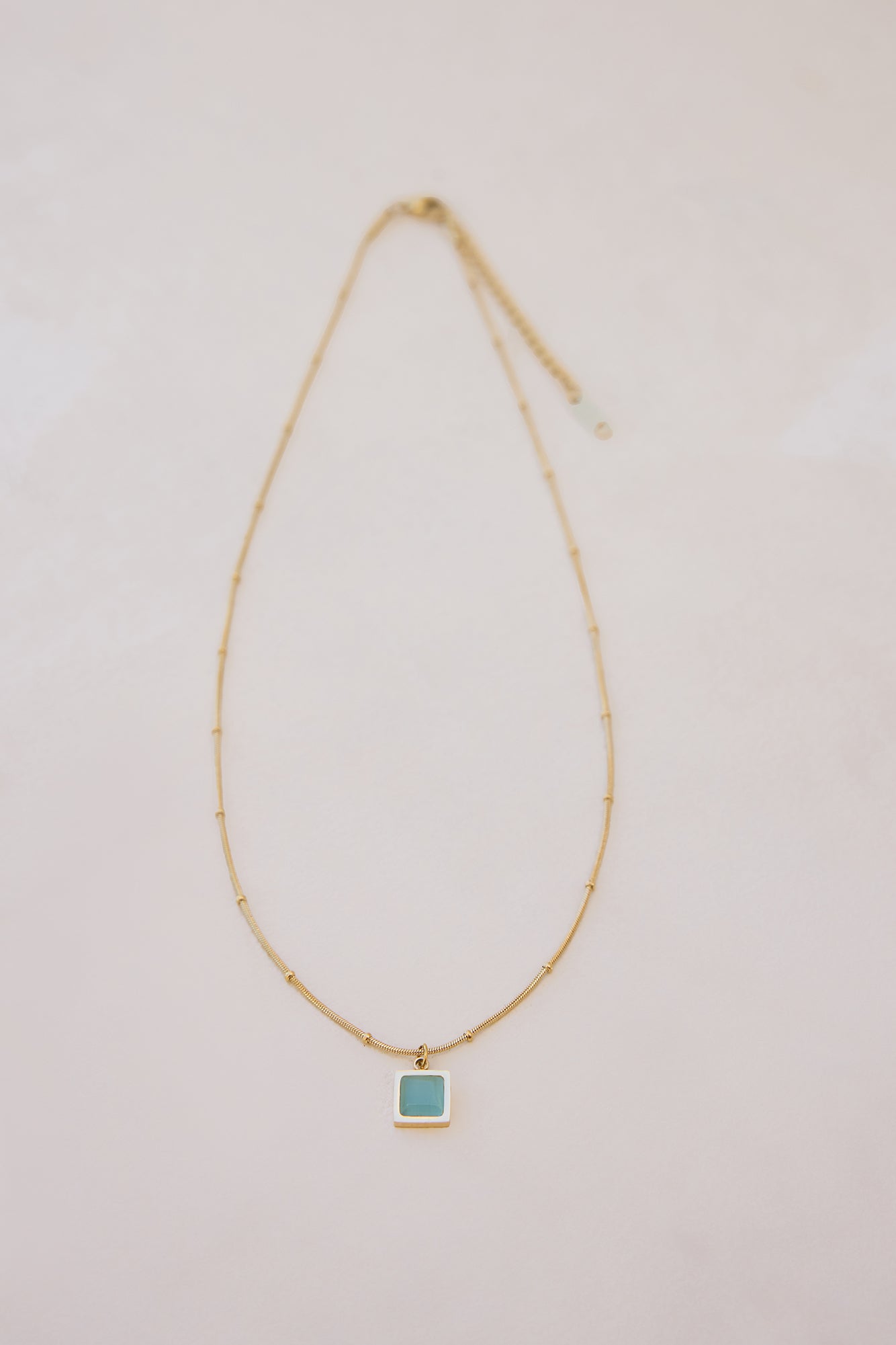 Ocean Eyes Necklace Gold