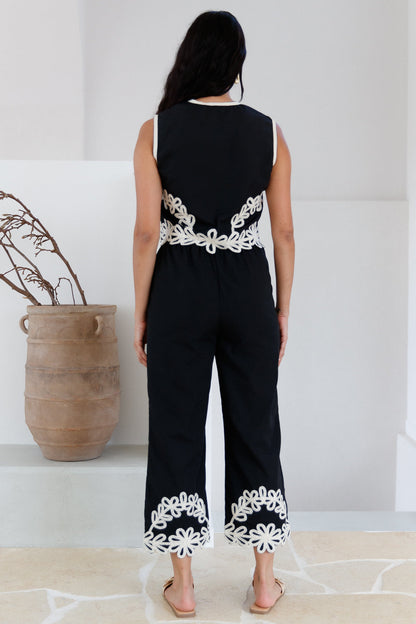 Dreaming Softly Vest Top Black