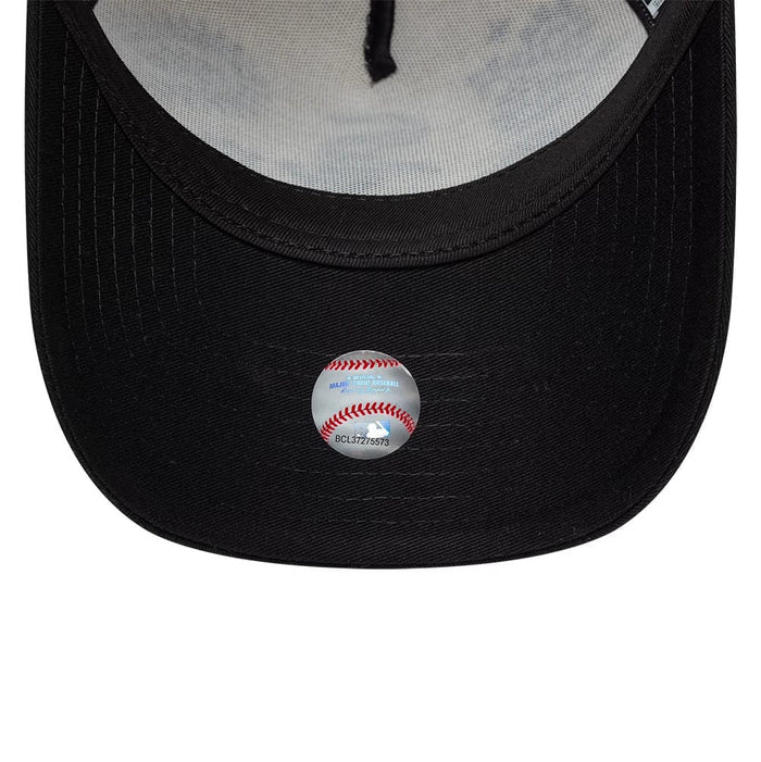 Pictured is this MLB Paisley Chicago White Sox 9FORTY E-Frame cap in cream & black. 7