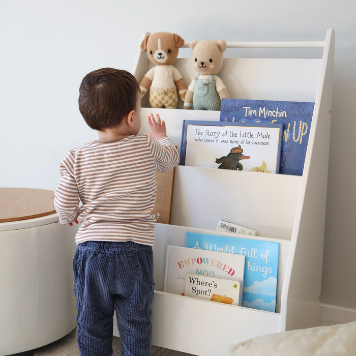 Clover Bookshelf