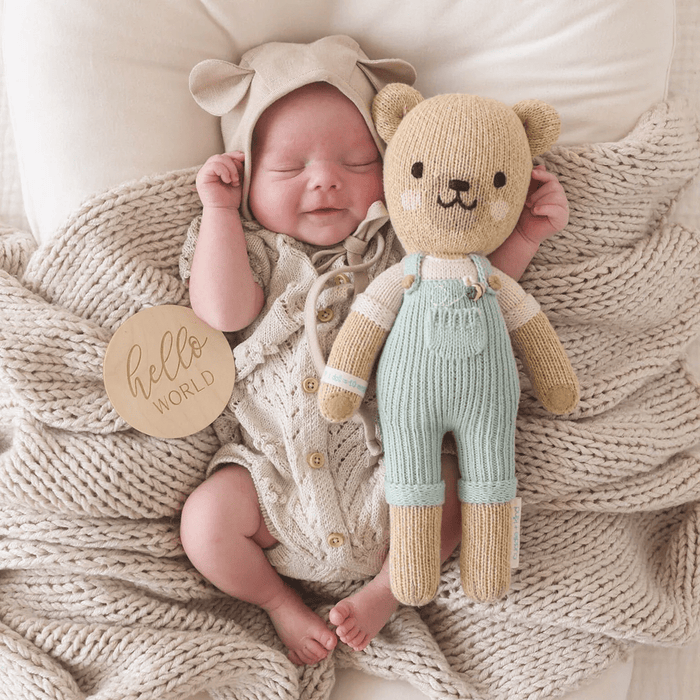 cuddle+kind Charlie the Honey Bear