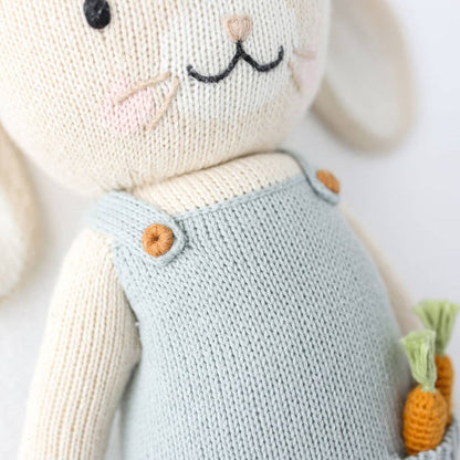 cuddle+kind Henry the bunny
