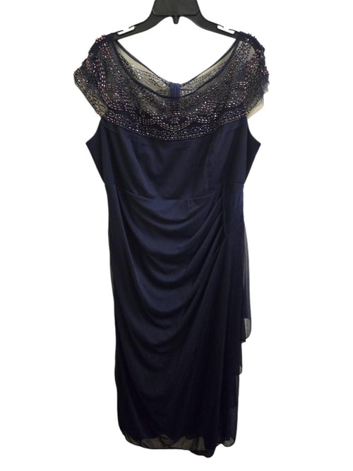 Excellent 20W navy blue Catherine's  evening dress
