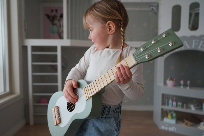 JaBaDaBaDo Guitar Green