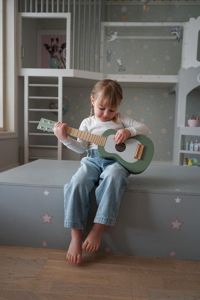 JaBaDaBaDo Guitar Green