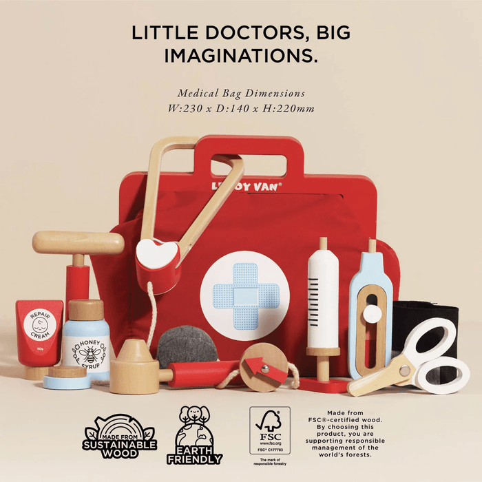 Le Toy Van Doctor's Set