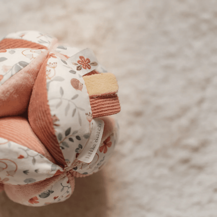 Little Dutch Fairy Garden Gripping Ball