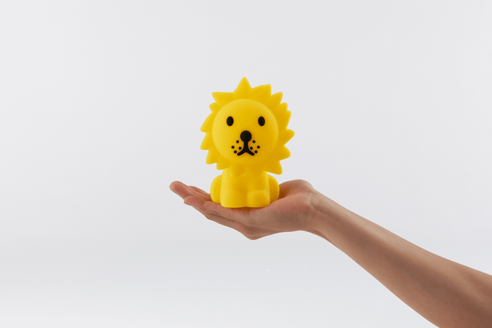 Mr Maria Lion Bundle of Light