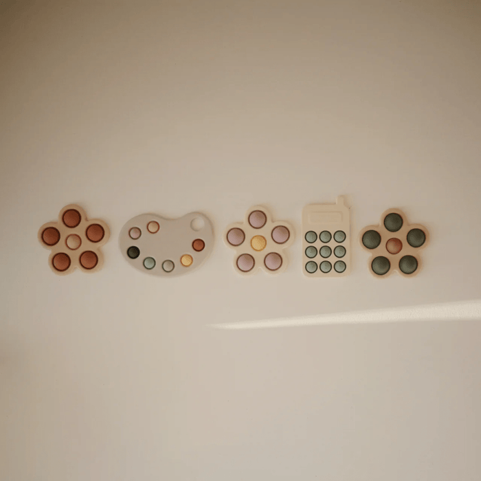 Mushie Paint Palette Press Toy - Multi