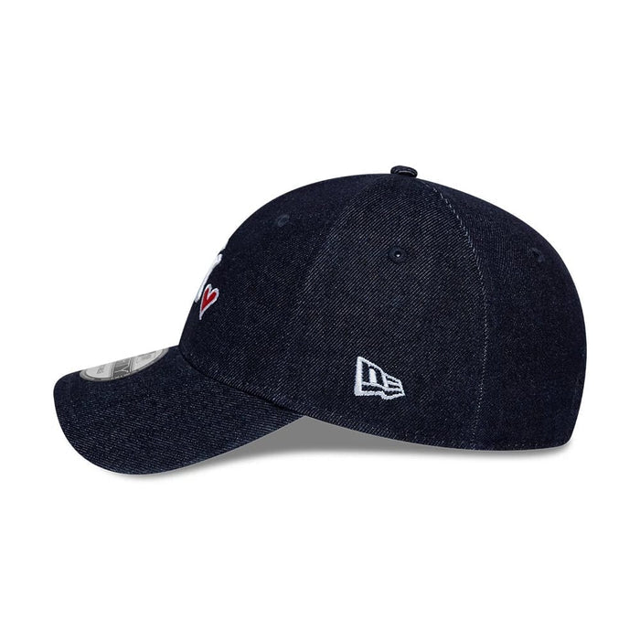 Pictured is this MLB Denim Heart New York Yankees 9FORTY cap in navy. 4