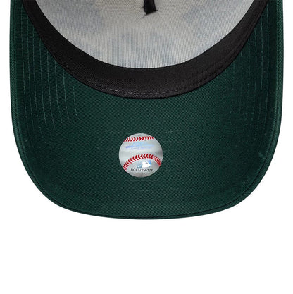 Pictured is this MLB Paisley New York Yankees 9FORTY E-Frame cap in cream & green. 7