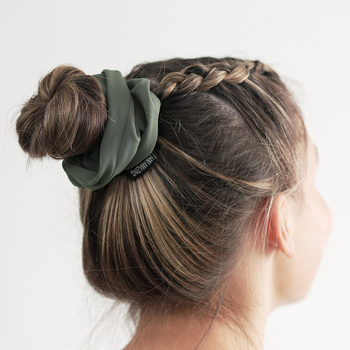 Performance Sports Scrunchie - Rugby Hair Ties for Athletes | APTOELLA