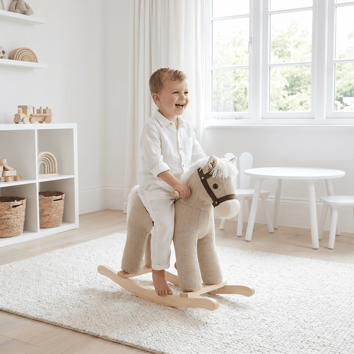 Rocking Horse Nutmeg